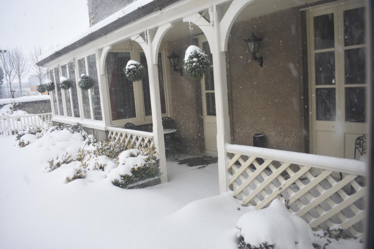 Maudlins House Hotel Naas Dış mekan fotoğraf